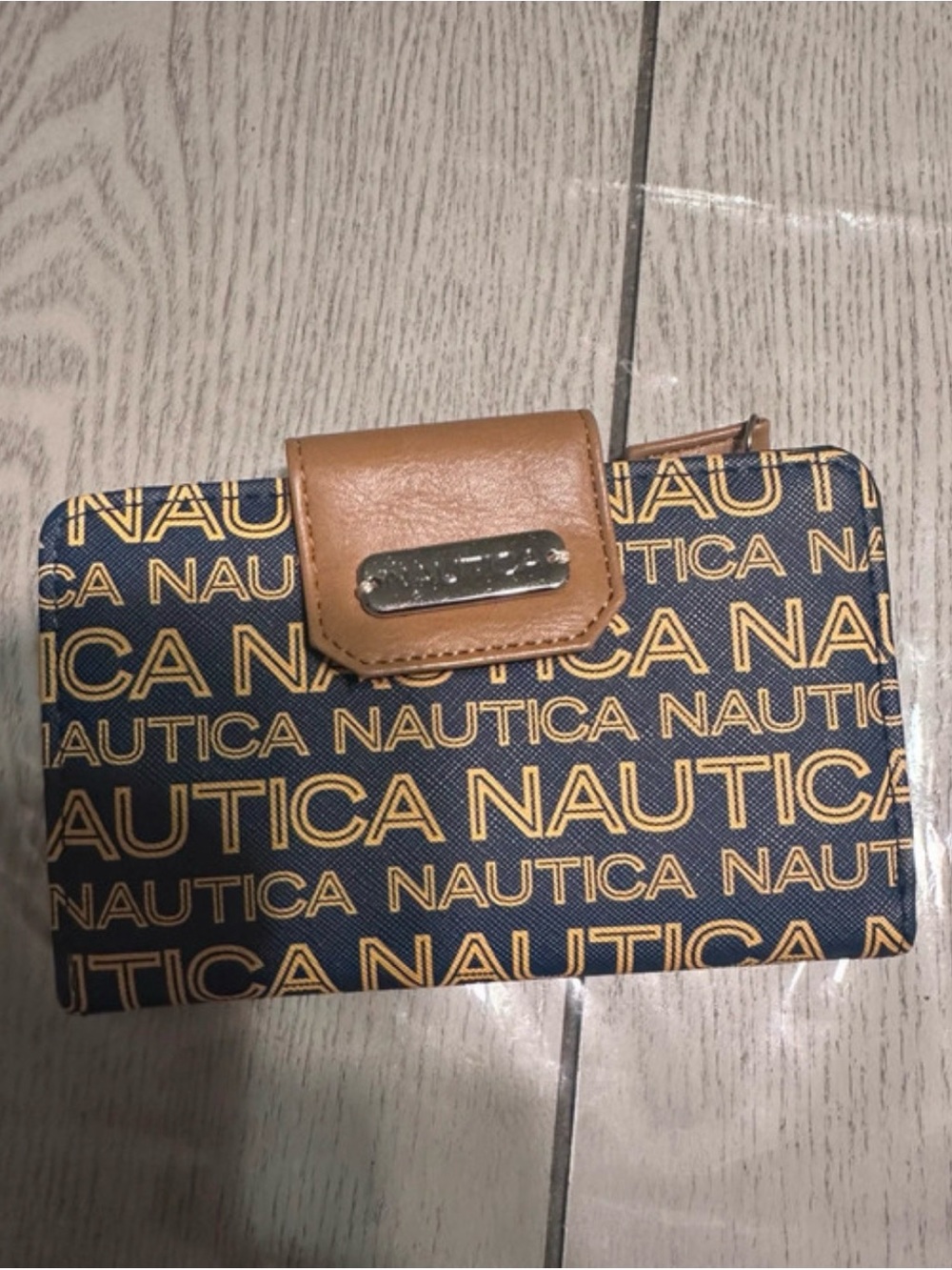Nautica Navy Wallet with Tan Trim and Gold Logo Print